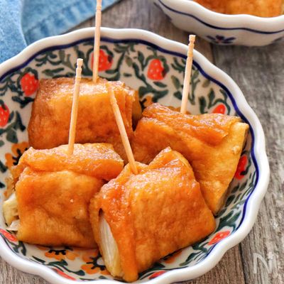 レンジで簡単!新玉ねぎの油揚げ巻き♩新玉ねぎの甘辛煮!副菜