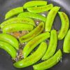 やみつき副菜!スナップえんどうのわさびハニー炒めの工程4
