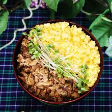 サバのそぼろ丼