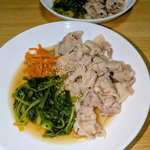 joe sanの作ってみた!投稿(セリと豚バラのサッと煮)