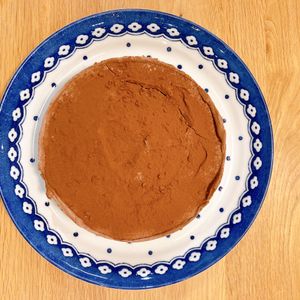 ちちうえ@料理に目覚めたパパ🥹の作ってみた!投稿(【生チョコケーキ】材料4つ！冷やして固めるだけ！)