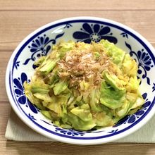 食材一つで簡単・キャベツのだし醤油炒め《もう一品や常備菜に》