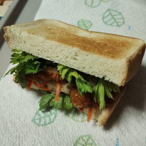 M＊Pの作ってみた!投稿(さつま揚げのバインミー)