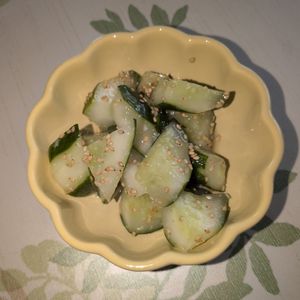 KUMIKOの作ってみた!投稿(やみつきピリ辛きゅうり)