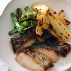 サワラと筍の西京漬け焼き。