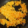 常備菜 すりおろし人参とニラの炒り豆腐の工程3