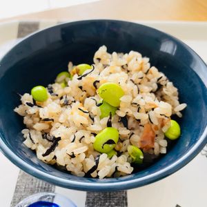 ちひろの作ってみた!投稿(【炊き込み梅ひじきご飯】夏に食べたい簡単炊き込みご飯！)