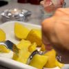 ガーリック香るポテトフライの工程2