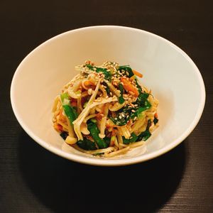 りんの作ってみた!投稿(火を使わない♪えのきとニラのごまナムル)