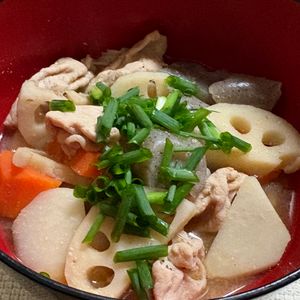 チョビの助の作ってみた!投稿(秋のほっこり【根菜ごろっと豚汁】)
