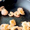 ワンパン15分！生米から作る♪【えびピラフ】の工程4