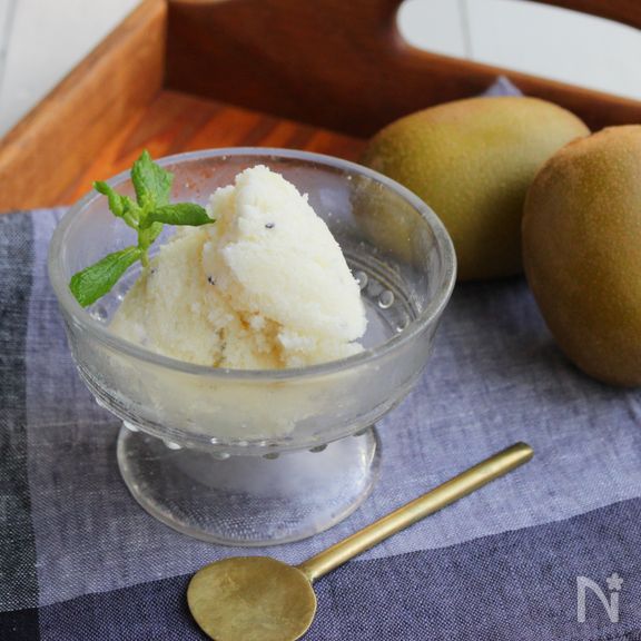 材料３つのかんたんおやつ・モミモミ楽しい♪キウイジェラート