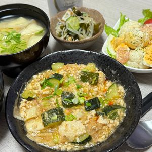 みーこの作ってみた!投稿(【厚揚げとズッキーニの塩麻婆】夏野菜が美味しい崩れない麻婆！)