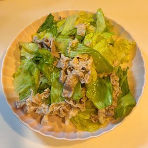 みわの作ってみた!投稿(【豚しゃぶレタスの塩レモンサラダ】にんにく×塩レモンが最強！)