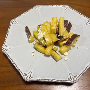 こむぎの作ってみた!投稿(フライパンで簡単【粉雪ミルクおさつ】)