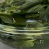ふんわり卵のほうれん草炒めの下準備
