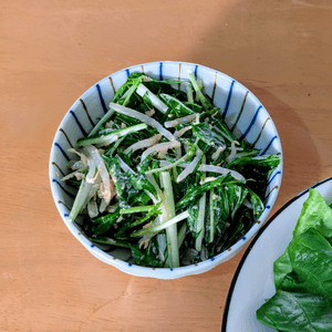 かおちゃんの作ってみた!投稿(抱えて食べたい♪『水菜ともやしとツナのごまマヨサラダ』)