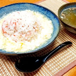 こまりこ😃の作ってみた!投稿(白だしで決まる♡トロトロ卵あんかけかにかま炒飯)