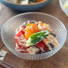 夏野菜の七味マヨサラダ