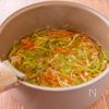 【キャベツとにんじんの中華スープ】やさしい味わいがおいしい！の工程2