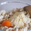 レモンバターとピンクペッパーのじゃがいもニョッキの工程1