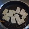 お肉なしでも満足!わかめとニラのじゃこ入りチャンプルーの工程2