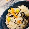 ちひろの作ってみた!投稿(【ひじきとツナの炊き込みご飯】液体塩こうじでうま味アップ!)