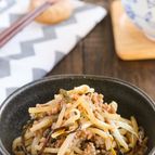 レンジde簡単♪シャキッと美味しい♡【もやしの肉みそ塩昆布】