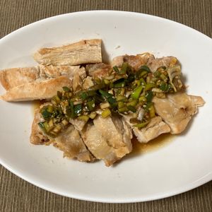 あすかの作ってみた!投稿(感動の柔らかさ『むね肉 de 蒸し焼きチキンの香味だれがけ』)