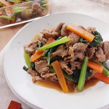牛肉と小松菜のオイスター炒め