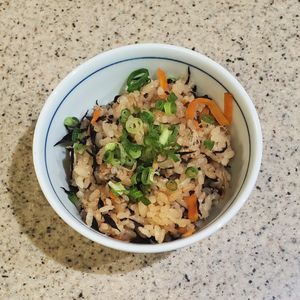 ivory0117の作ってみた!投稿(【ひじきとツナの炊き込みご飯】栄養満点◎入れて待つだけ！)