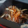 簡単、時短10分副菜【しめじとにんじんのきんぴら】の工程2