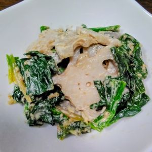 884398の作ってみた!投稿(レンチンだけ！【れんこんとほうれん草のごまマヨ和え】)