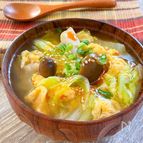 白菜と卵のピリ辛スープ☆
