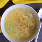 ふわふわ卵の中華風かき玉スープ