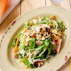 野菜を食べよう。鶏胸肉でベトナムサラダ