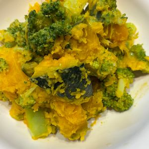 くだもの大好き🧡の作ってみた!投稿(簡単なのにコクうま♩ブロッコリーとかぼちゃのサラダ)