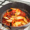 チキンとトマト缶のフライパン煮込みの工程3
