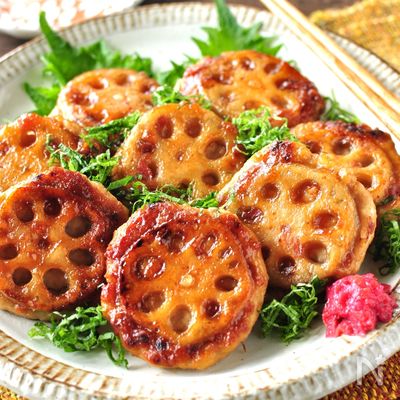 梅ダレでさっぱり！ふわシャキれんこん豆腐ハンバーグ
