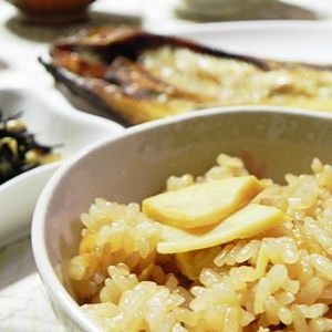 ひなちゅんの作ってみた!投稿(たけのこごはん)