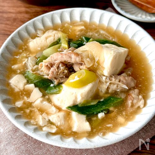 材料3つ!10分でぽかぽか♪【とろふわ豆腐の豚ねぎスープ】