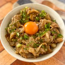 男性ウケ最強の旨すぎるスタミナ豚丼