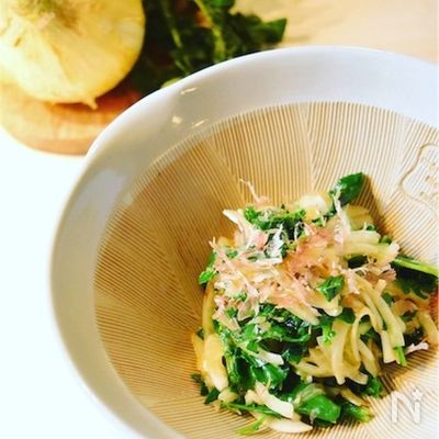 クレソンと新玉ねぎのわさび醤油和え*お酒がすすむ~!