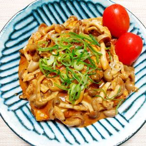 よっこの作ってみた!投稿(焼き肉のたれで☆マヨガーリック豆腐ステーキ☆)