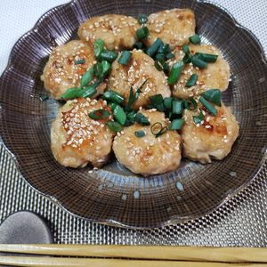 M＊Pの作ってみた!投稿(ヘルシーで食べ応え抜群！白菜入り照り焼きつくね)