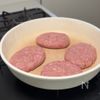 さっぱりだけどご飯が進む【オニオンソースハンバーグ】の工程2