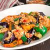 肉いらずの満足おかず！彩り夏野菜のピリ辛香味だれ