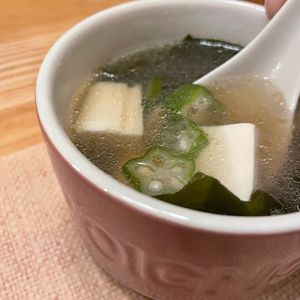 ちひろの作ってみた!投稿(【オクラと豆腐のわかめスープ】とろんヘルシー♪簡単シンプル♪)
