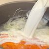 ワンパン15分!【鮭のクリームパスタ】の工程2