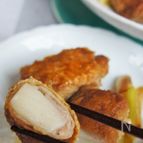 みんな大好き甘醤油味♡ 餅＆豚の油揚げ包み